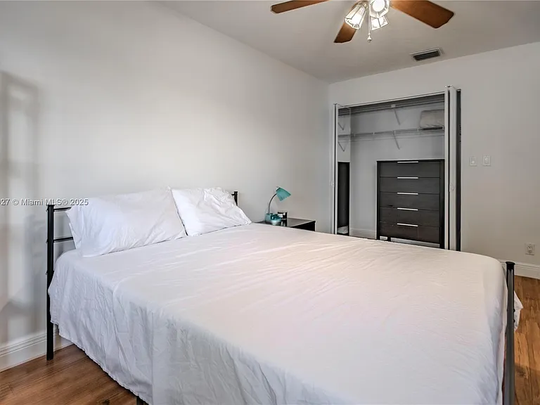 7652 Pinewalk Dr S #139 — Photo 10