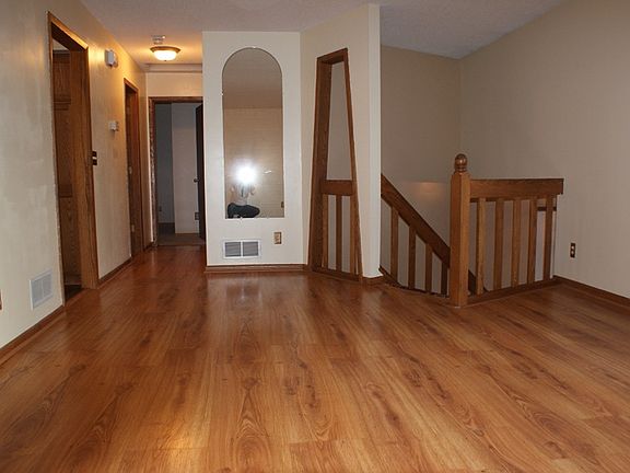 3rd image of 7708 Girard Ave N