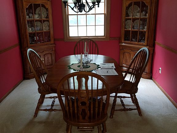 4th image of 1640 Bridle Path Dr