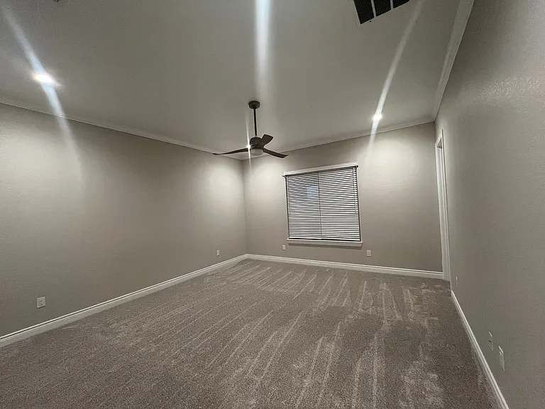 4811 Viewcrest Rd — Photo 10