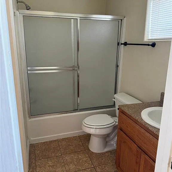 1204 W Kiwi Ave #A — Photo 16