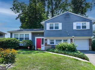 110 Sherwood Dr, Turnersville, NJ 08012