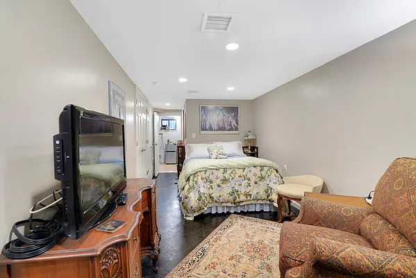 Rented by Harlem Lofts | media 4