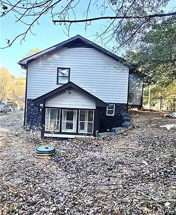 4th image of 6435 Cumberland Dr
