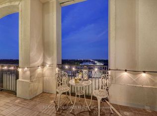 278 Buchanan Dr #909E, Markham, ON L3R 6J1