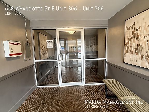 2nd image of 668 Wyandotte St E #306