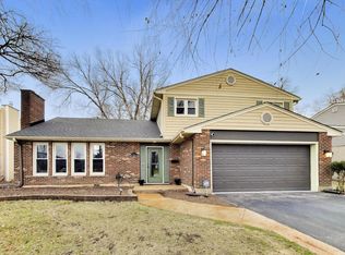 5 E Emerson St, Arlington Heights, IL 60005