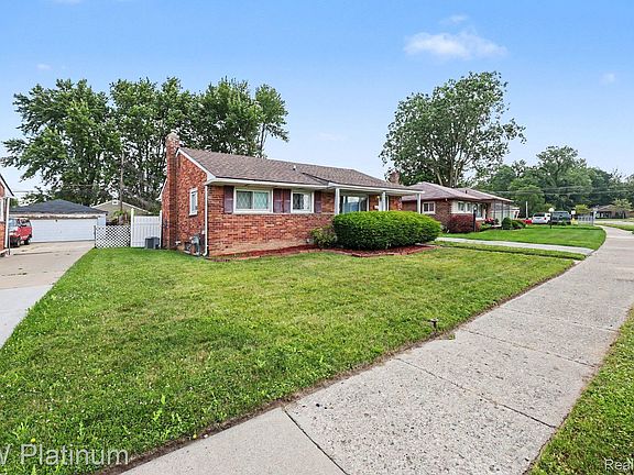 2nd image of 29462 Hanover Blvd