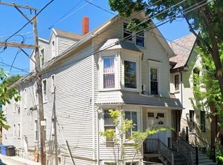 3214 N Hoyne Ave #1R, Chicago, IL 60618
