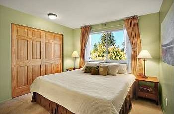 3rd image of 20301 19th Ave NE APT 222