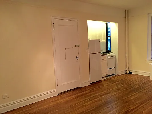 Rented by Next Step Realty New York LLC | media 41