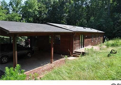2nd image of 220 Little Farm Rd