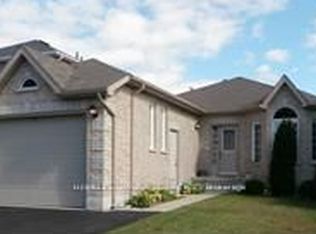 126 Raymond Cres, Barrie, ON L4N 0V7