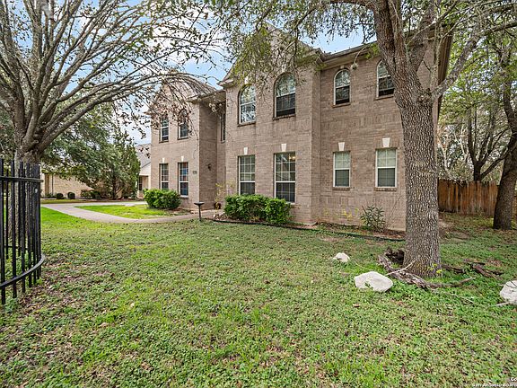 3rd image of 4325 GOLDEN OAK