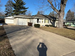9124 Emerson Ave S, Bloomington, MN 55420