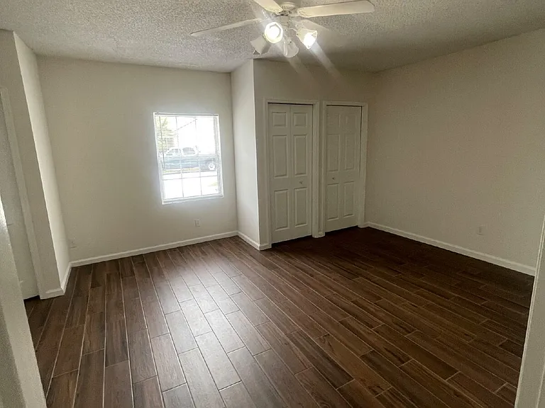 2910 Cool Breeze Cir — Photo 15