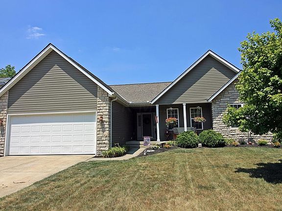 2nd image of 2037 Cottonwood Ct