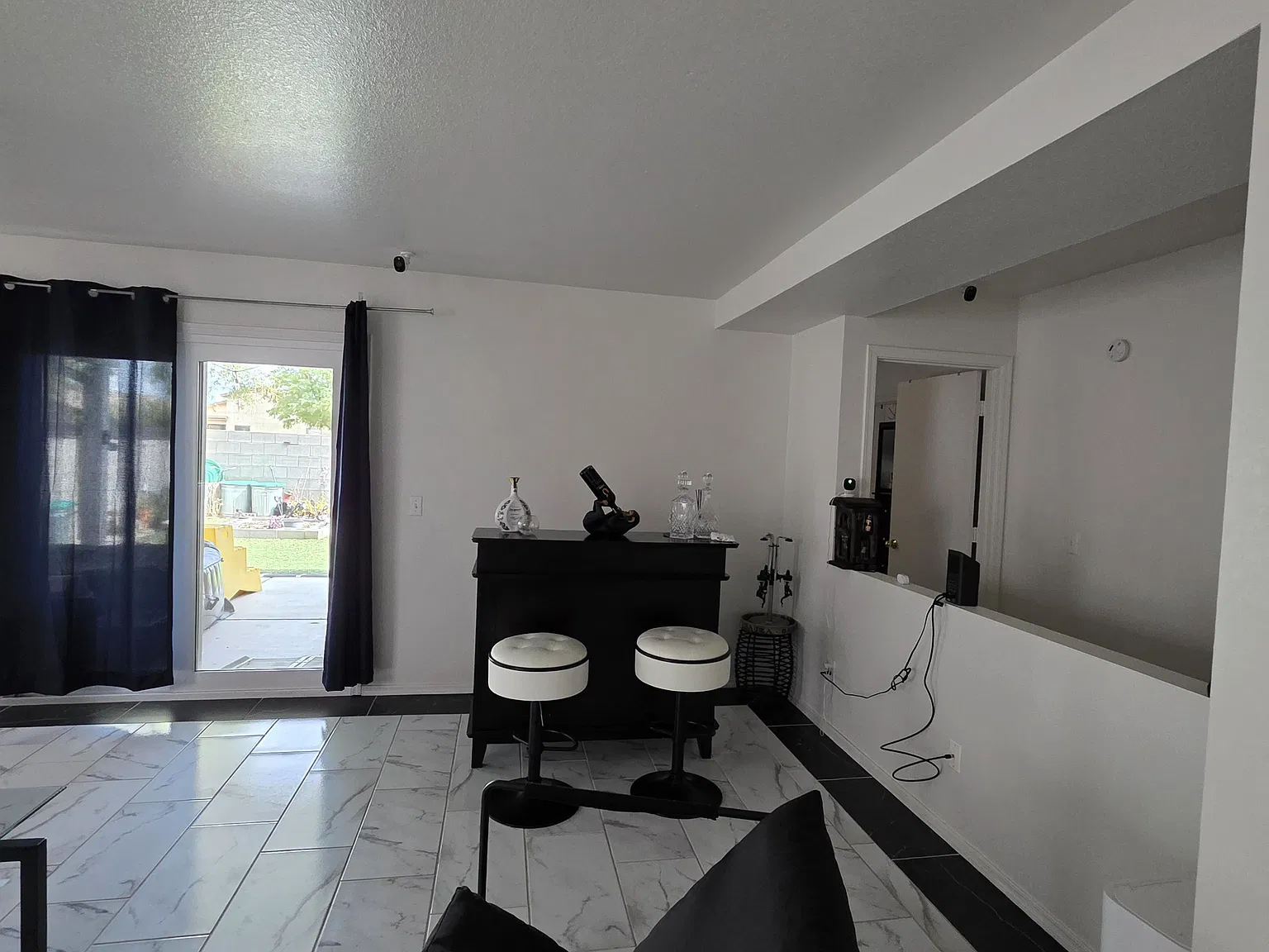 1749 W Rue De La Montagne — Photo 4