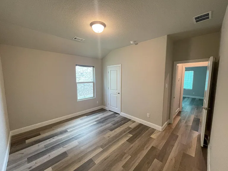 2132 Bellatrix Dr — Photo 22