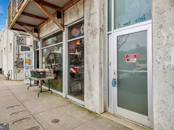 7 W 40th St, Savannah, GA 31401