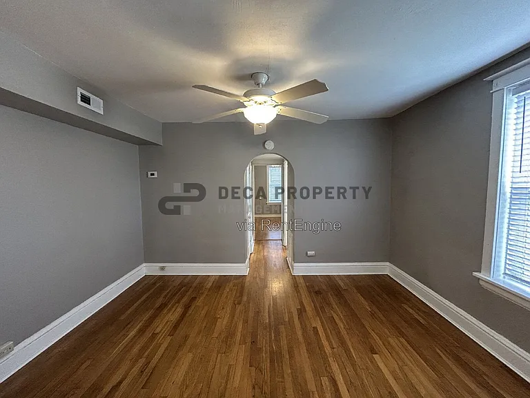 6826 Waldemar Ave #D — Photo 4
