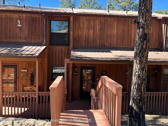 2nd image of 604 White Mountain Dr Unit 106