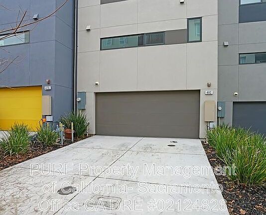 4th image of 482 Garden St