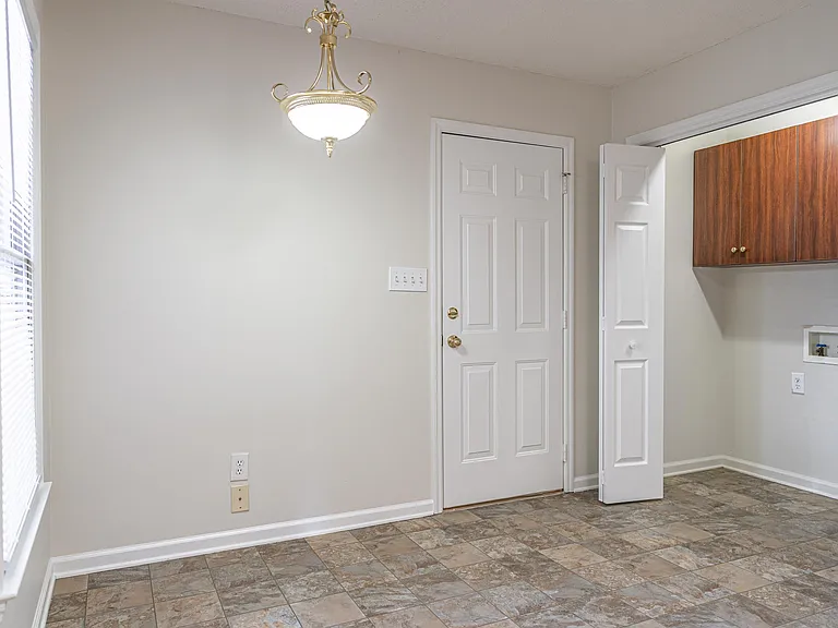 22 La Quinta Loop — Photo 9