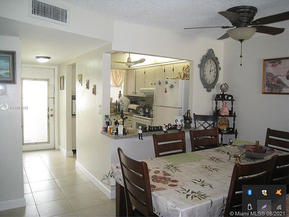 3rd image of 3091 Sunrise Lakes Dr E APT 210