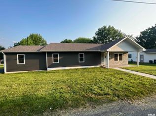 1506 E Clark St, West Frankfort, IL 62896