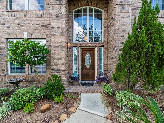 2nd image of 16019 Mill Canyon Ct