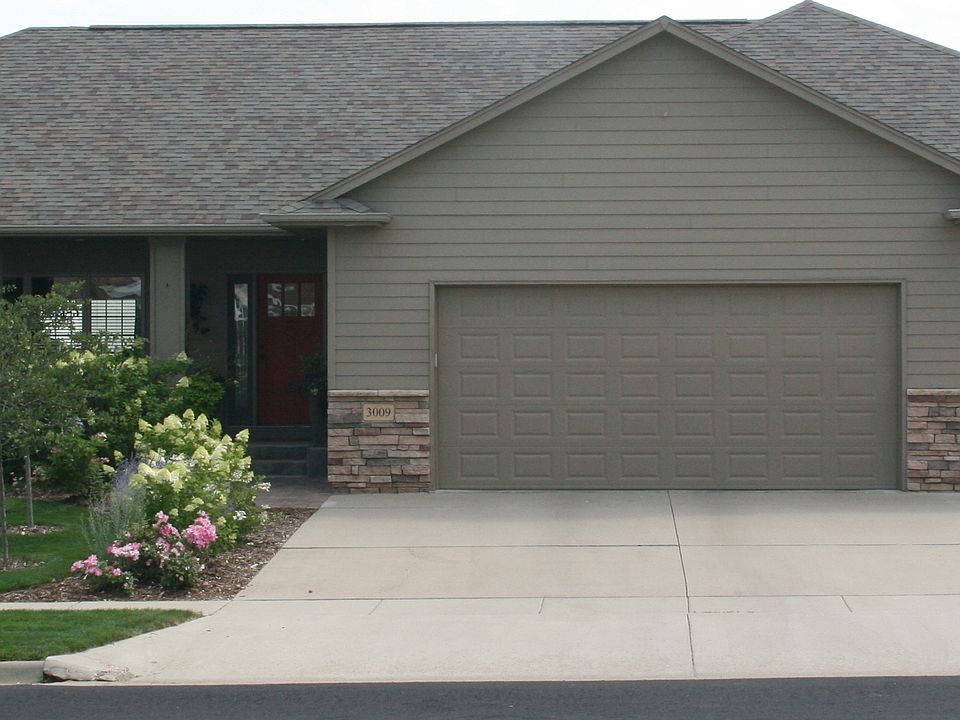 1st image of 3009 W Cinnamon St