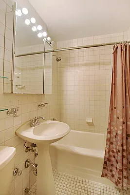 Sold by Corcoran | media 19