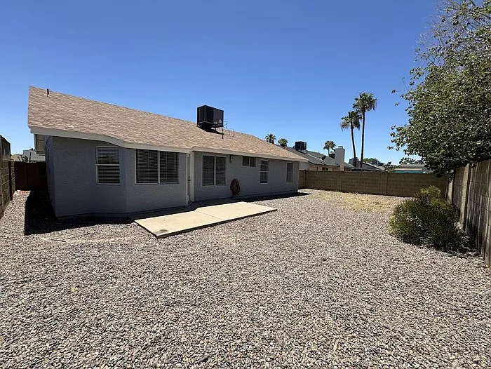 1010 W Sequoia Dr — Photo 21