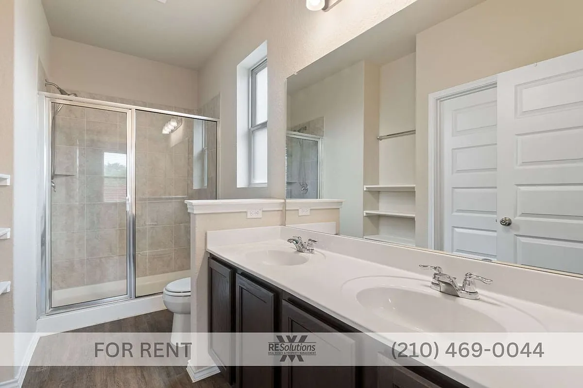 Building Photo - 4007 Somers Crst