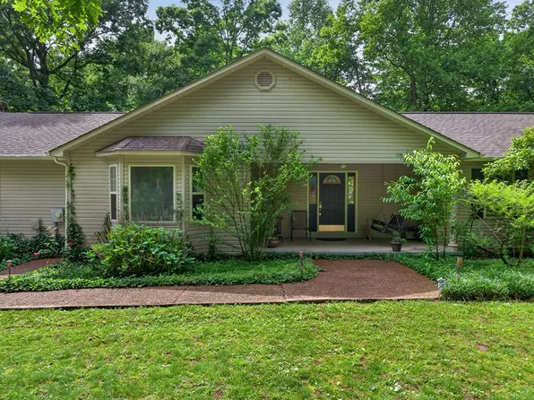 2025 Old Bon Air Rd, Sparta, TN 38583