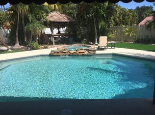 2000 Las Casas Rd, Boca Raton, FL 33486