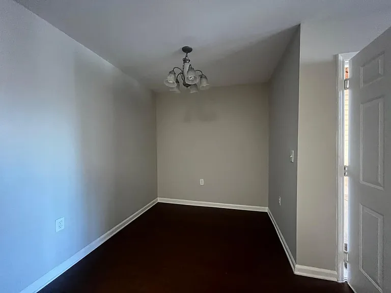 3716 Cotswold Ave #C — Photo 7