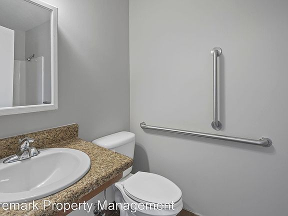 5th image of 300 Neely Ave #10B