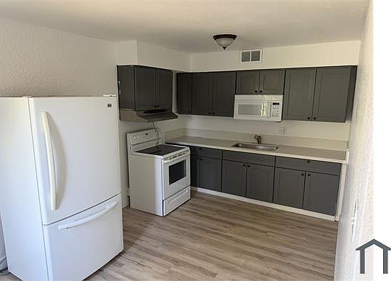 1st image of 368 N 15th St APT B