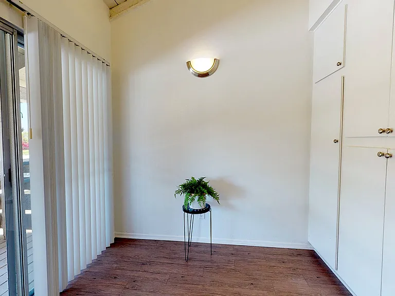 Newport Village Apartments | Costa Mesa, CA | Breakfast Nook