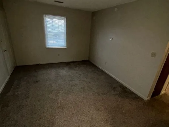 Big Creek Apartments, 8565 Old Blairsville Rd #32, Wadesville, IN 47638