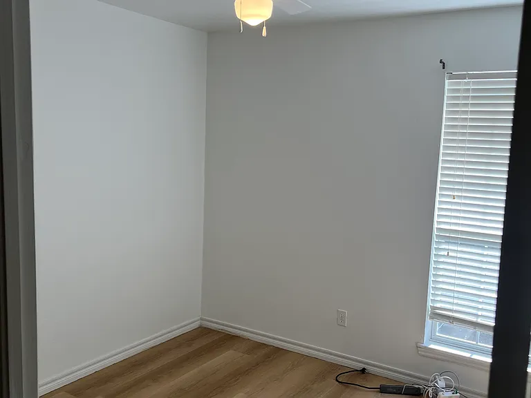 1808 Eastern Ave — Photo 2