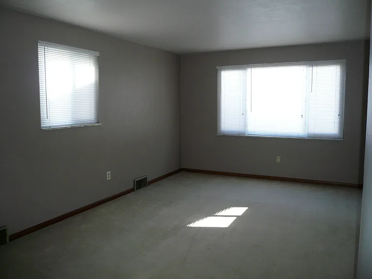 7812 Oak St #2 — Photo 2
