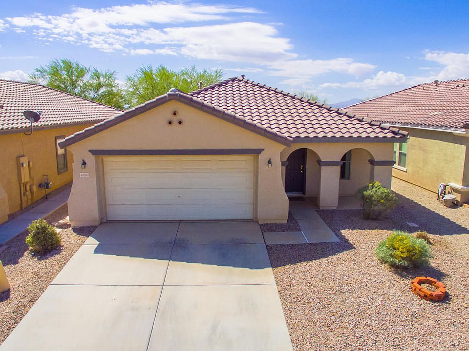 1st image of 40039 W Mary Lou Dr