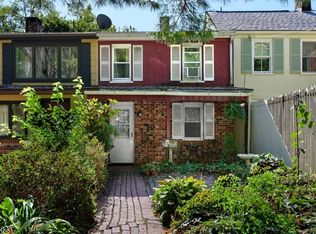 24 Brunswick Ave, Lambertville, NJ 08530