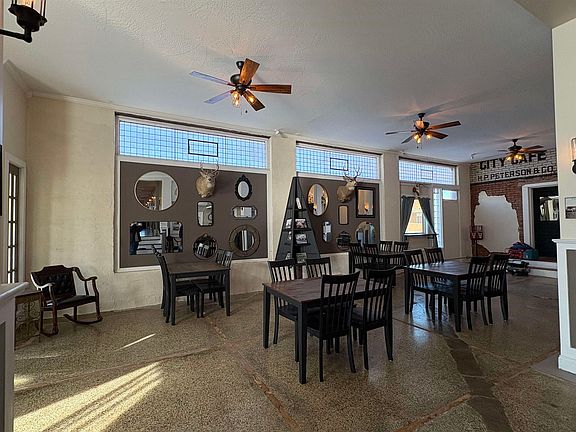 2nd image of 3 Main St SE