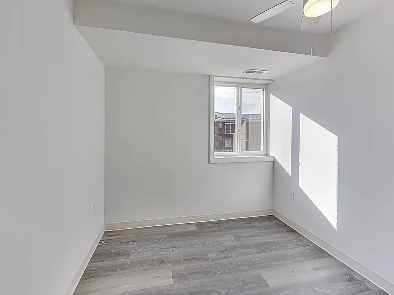 4750 Benning Rd SE — Photo 5