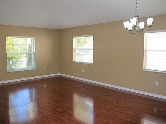 2nd image of 18121 Bahama Bay Dr