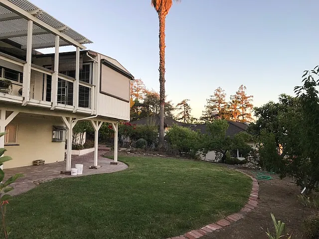 Highland Dr — Photo 9